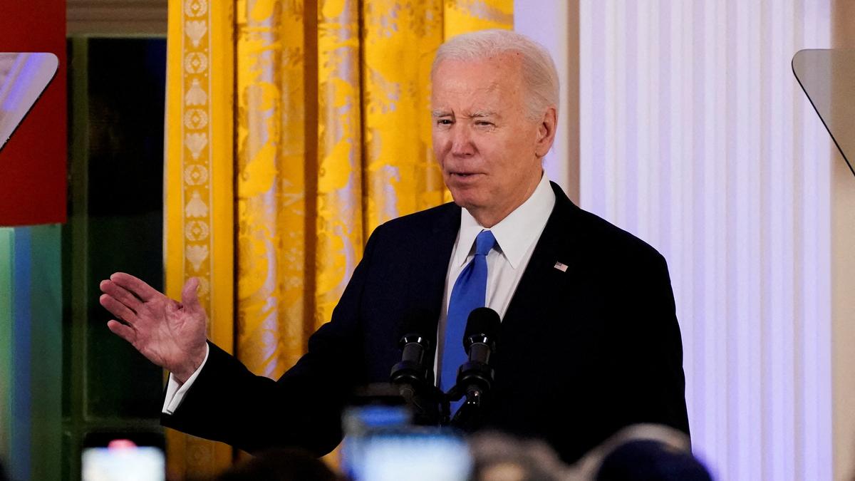 Biden warns Netanyahu risks losing support for Hamas war