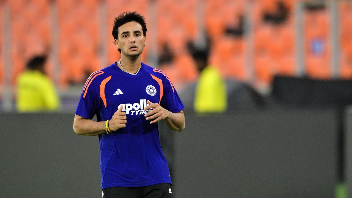 टी20 वर्ल्ड कप | हम अनावश्यक रूप से अति विश्लेषण नहीं करते: अभिषेक के फॉर्म पर कोटक