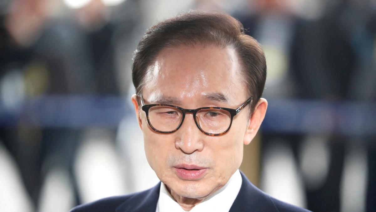 S. Korea to pardon former leader Lee for corruption crimes