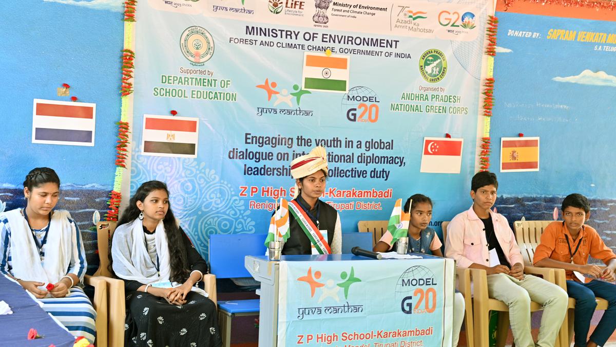 Andhra Pradesh students don role of G20 leaders, demand better environment for future