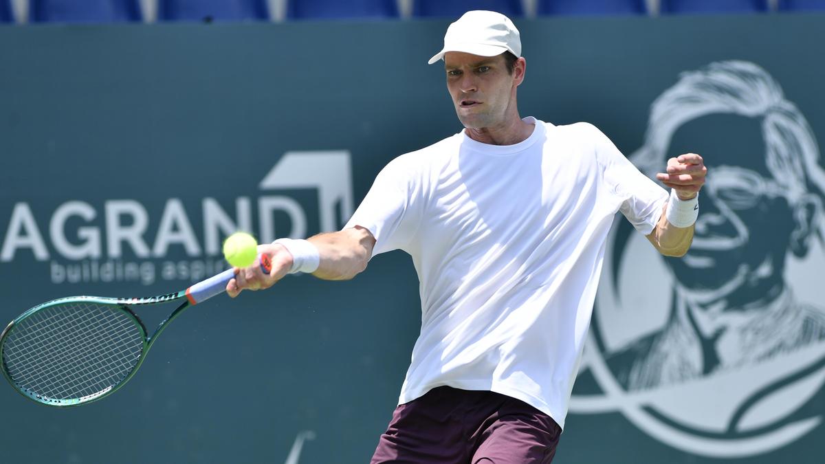 TENNIS | Gray fights past troublesome back and Sasikumar for semifinal berth