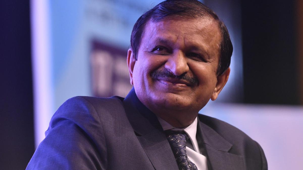 Bengaluru Rural MP bats for national Sandalwood Board to aid growers