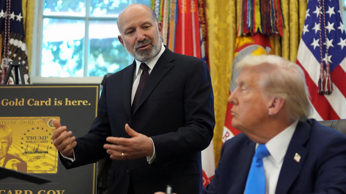 https://th-i.thgim.com/public/incoming/qehkwi/article70111620.ece/alternates/LANDSCAPE_1200/2025-09-19T213638Z_697020522_RC29VGAMP2MO_RTRMADP_3_USA-TRUMP.JPG