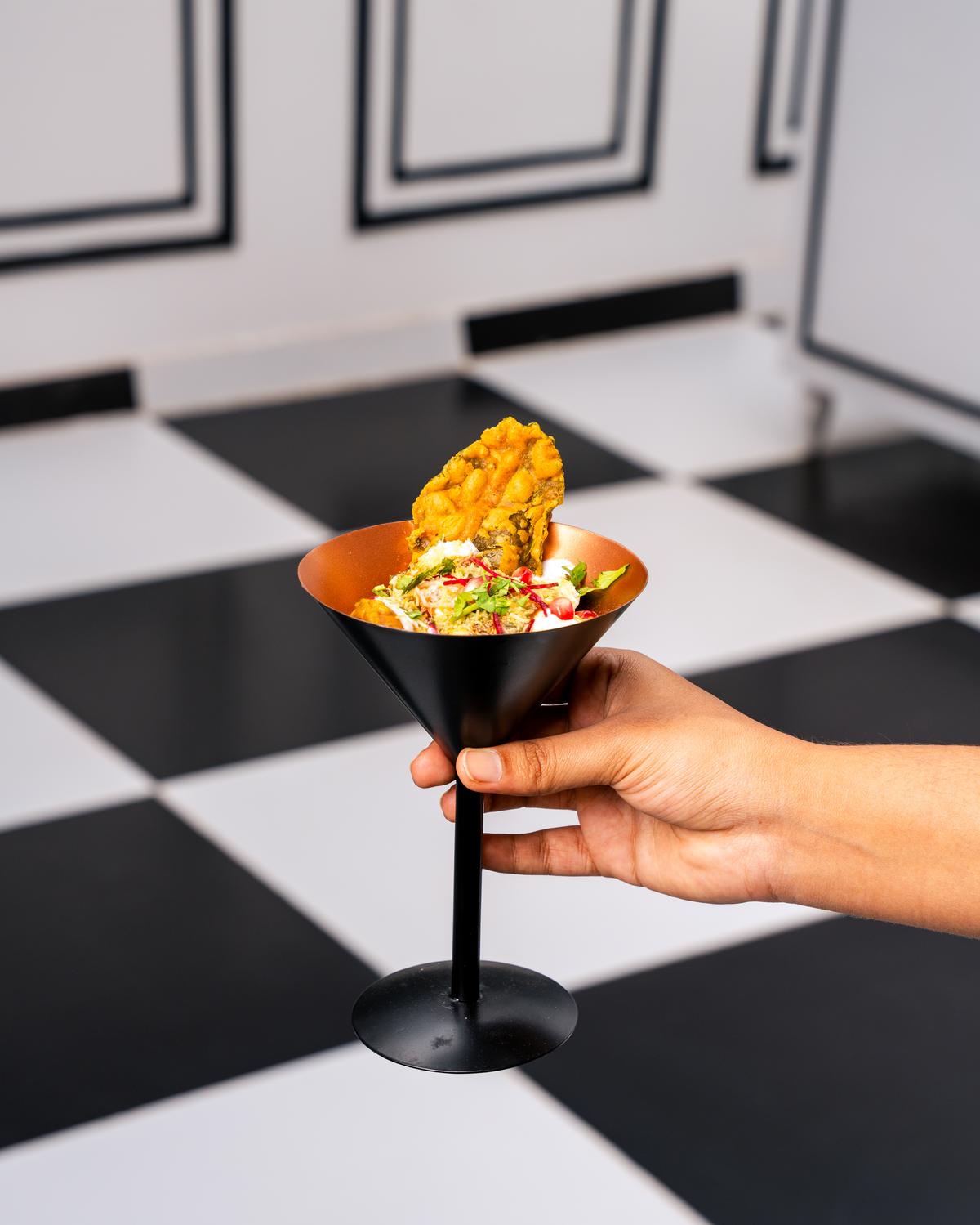 Palak patta chaat at Gur Chini