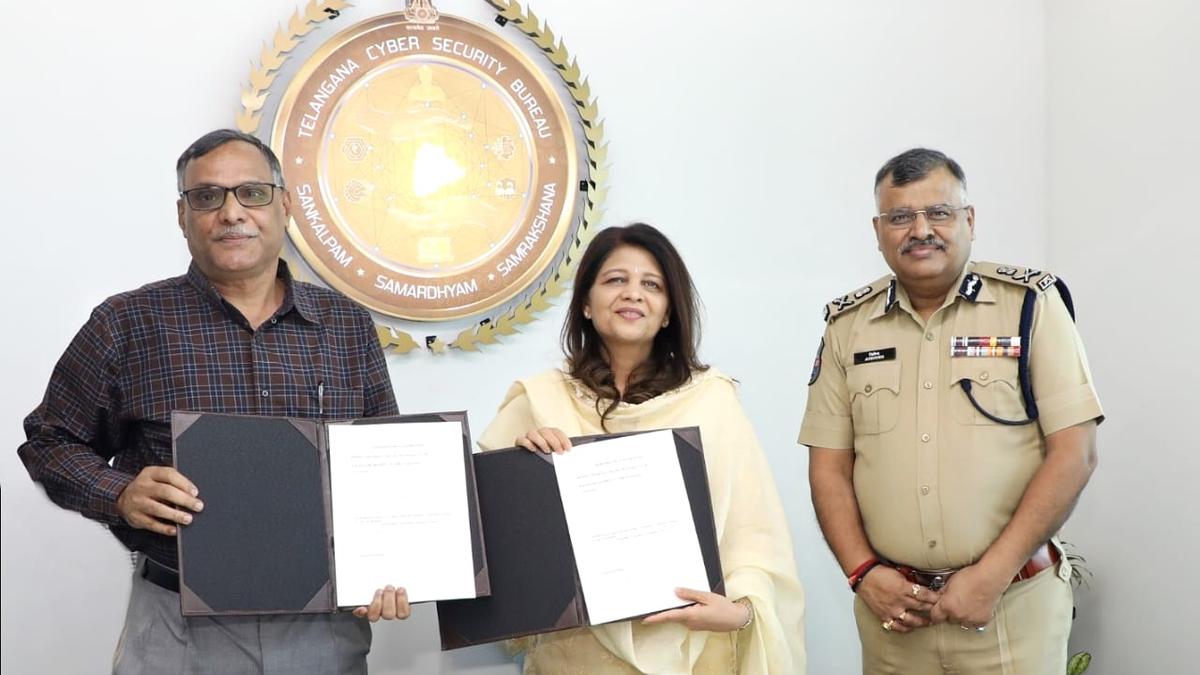 TGCSB and NALSAR sign pact to strengthen cyber law enforcement in Telangana