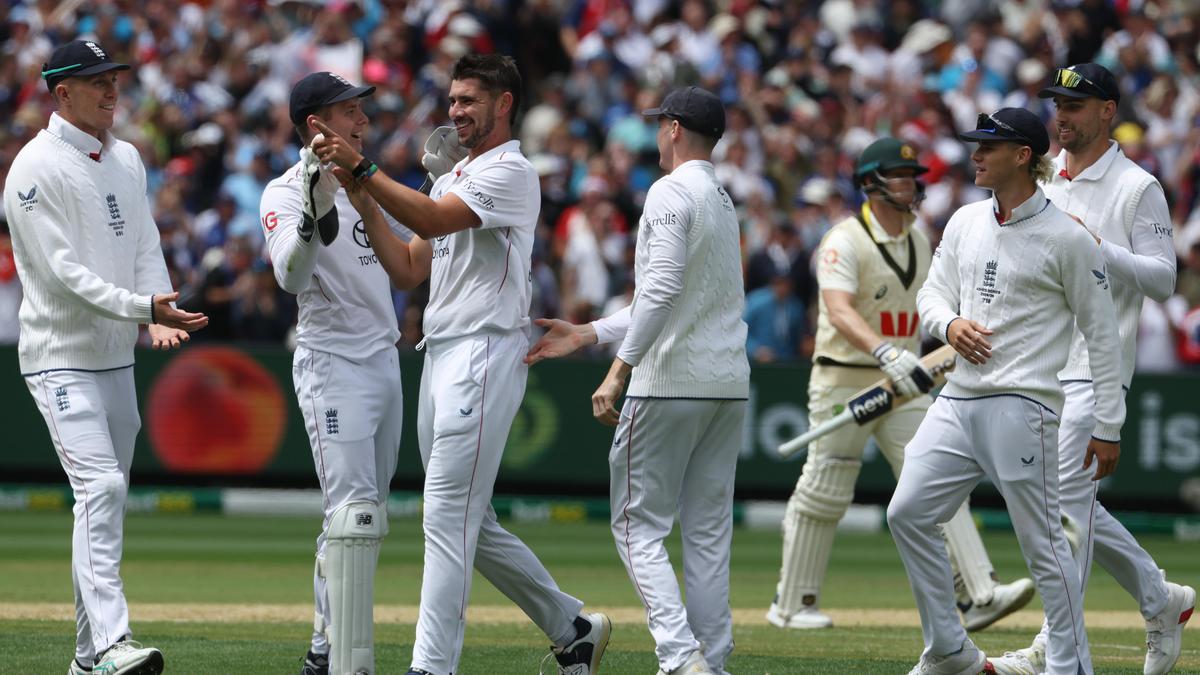 Ashes 4. Test: İngiltere’nin kontrolü ele almasıyla Avustralya 152 puanla geride kaldı