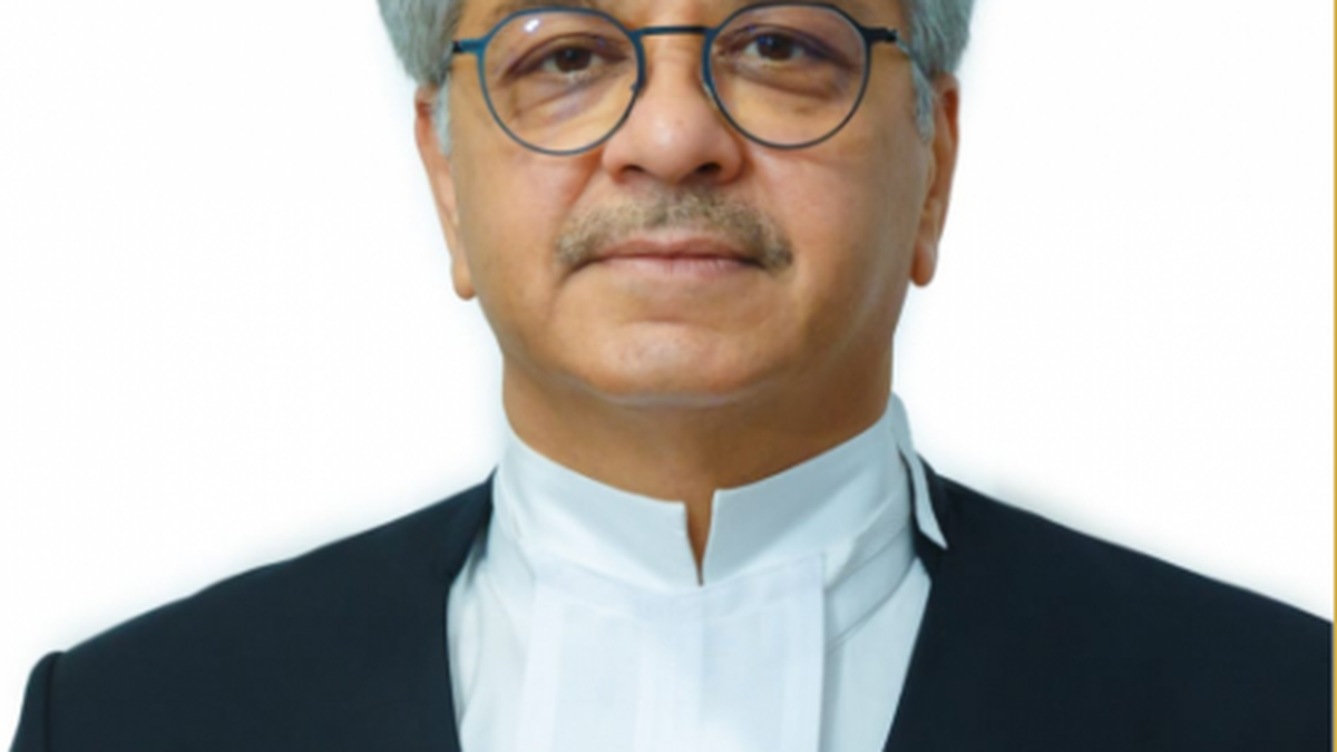 Kerala High Court Chief Justice hospitalised due to uneasiness during visit to Ujjain’s Mahakaleshwar temple