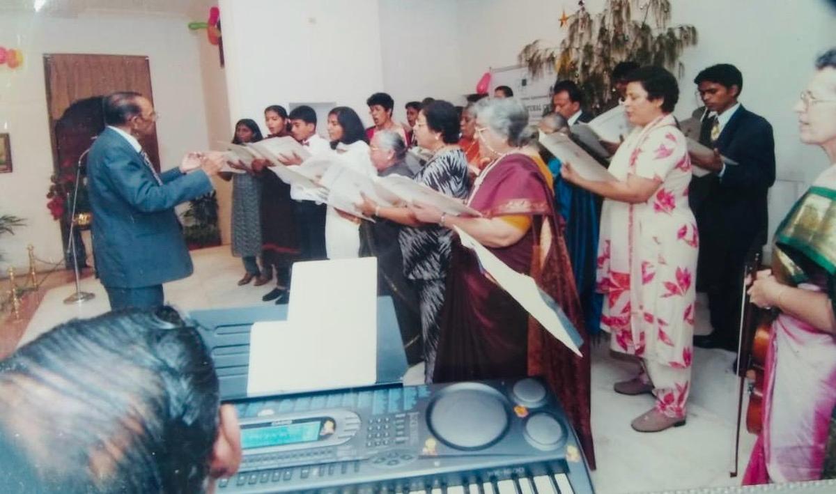 दिल से सुनना: सेंट मैरी चर्च में कैरोल कॉन्सर्ट को याद करना 1 JMC2