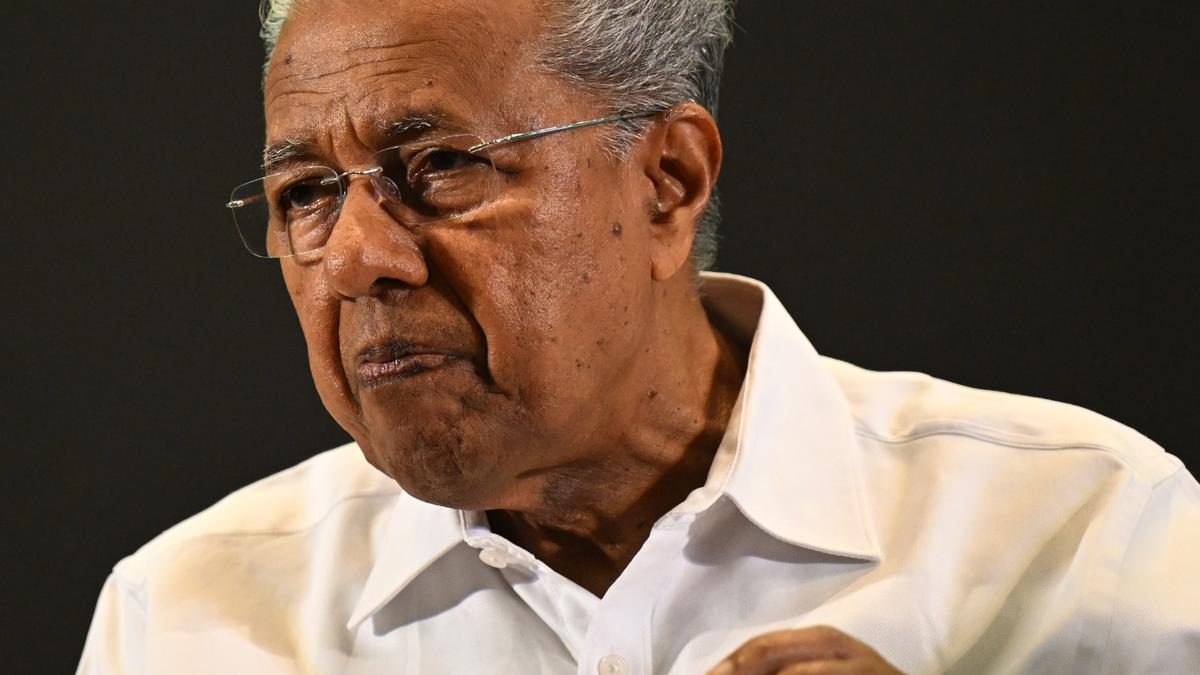 https://th-i.thgim.com/public/incoming/qhjpsa/article70118683.ece/alternates/LANDSCAPE_1200/10018_30_9_2025_9_58_17_1_PINARAYI_VIJAYAN_01.JPG