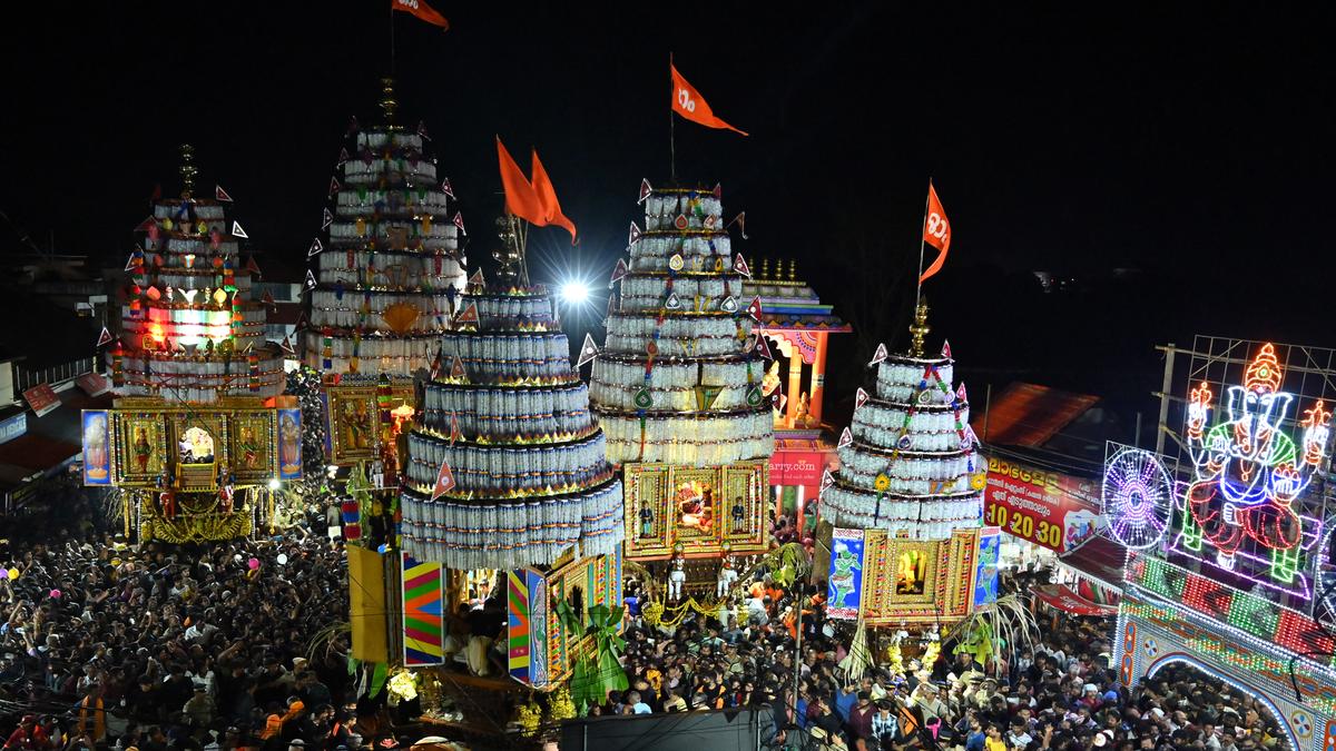 Sacred encounter marks pinnacle of Kalpathy car festival