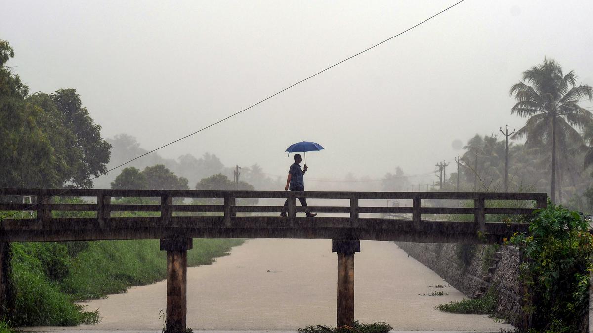 Yellow alert in six Kerala districts on May 31