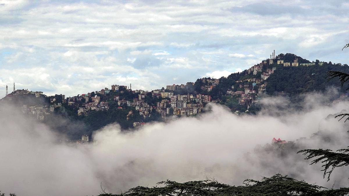 Himachal Landslide: Several roads closed after landslide on Manimahesh ...