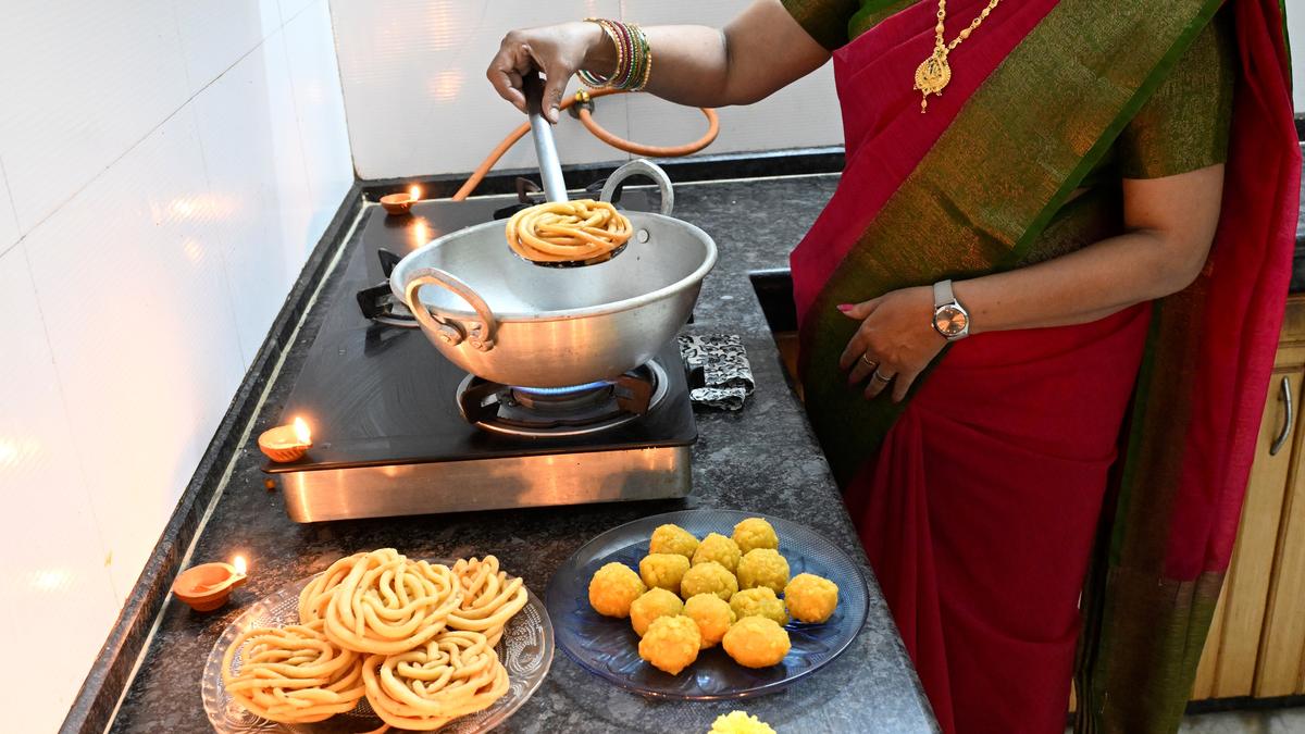 What do people in Tamil Nadu have for breakfast on Deepavali? The Hindu