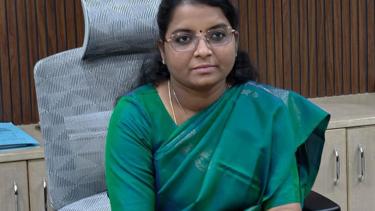 Follow guidelines of District Disaster Management Authority to stay protected from rising temperature: Raichur Deputy Commissioner