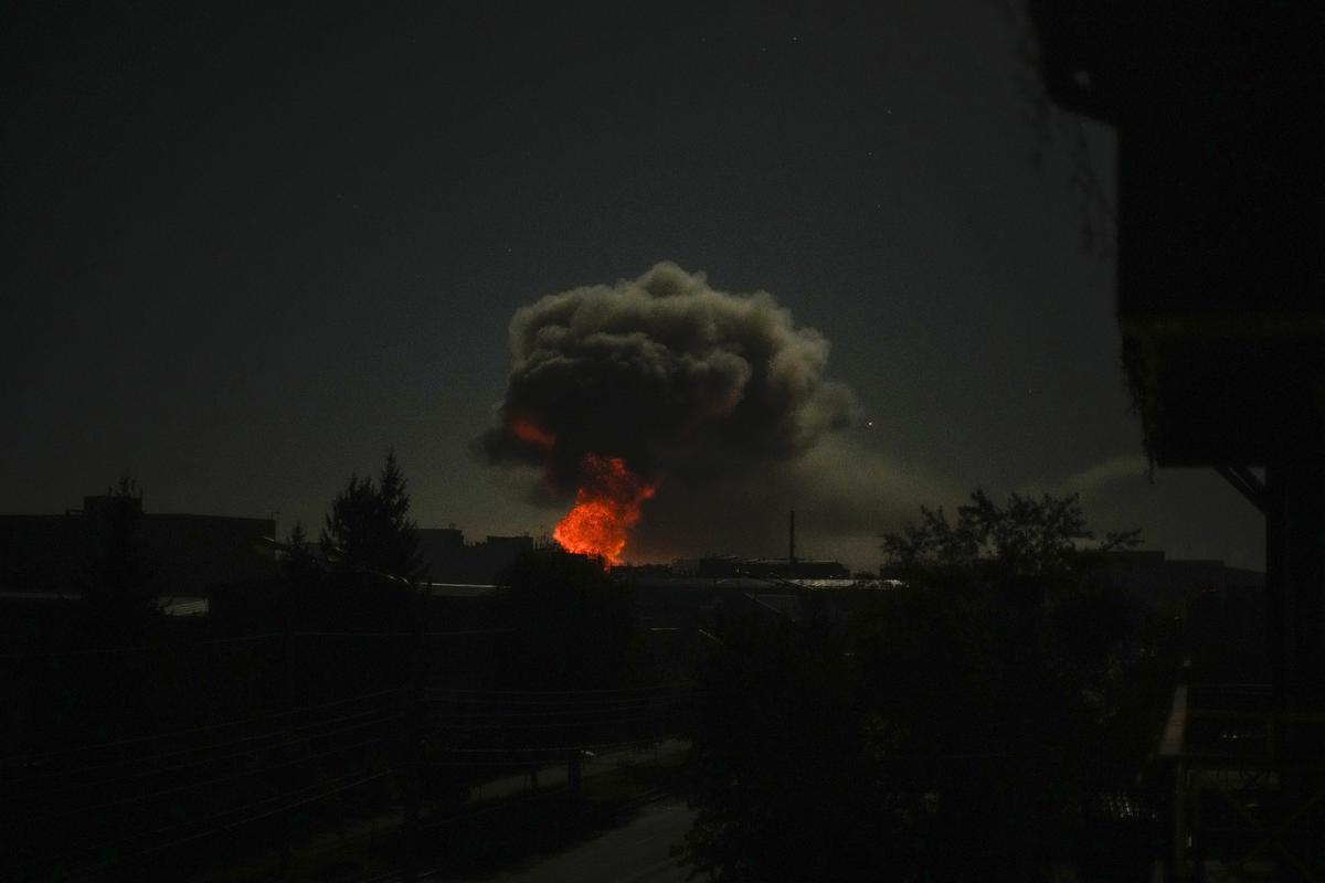 A number of explosions rock jap Ukraine metropolis of Kharkiv