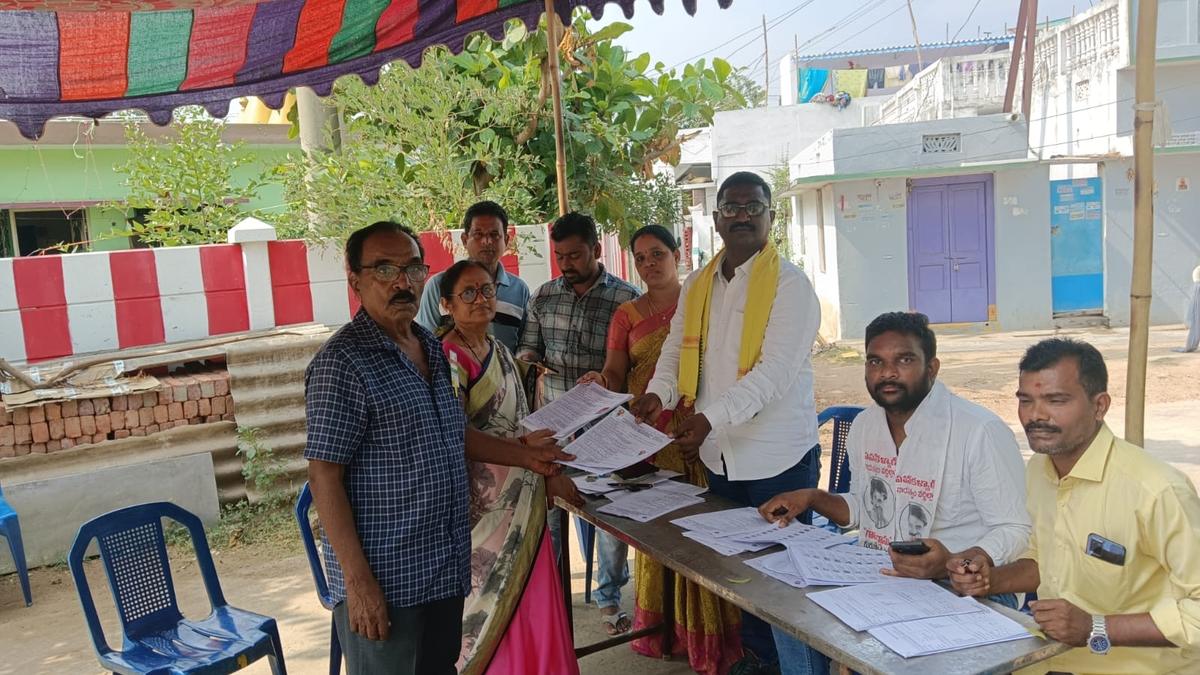 TDP urges youngsters to enrol their names in voters&rsquo; list