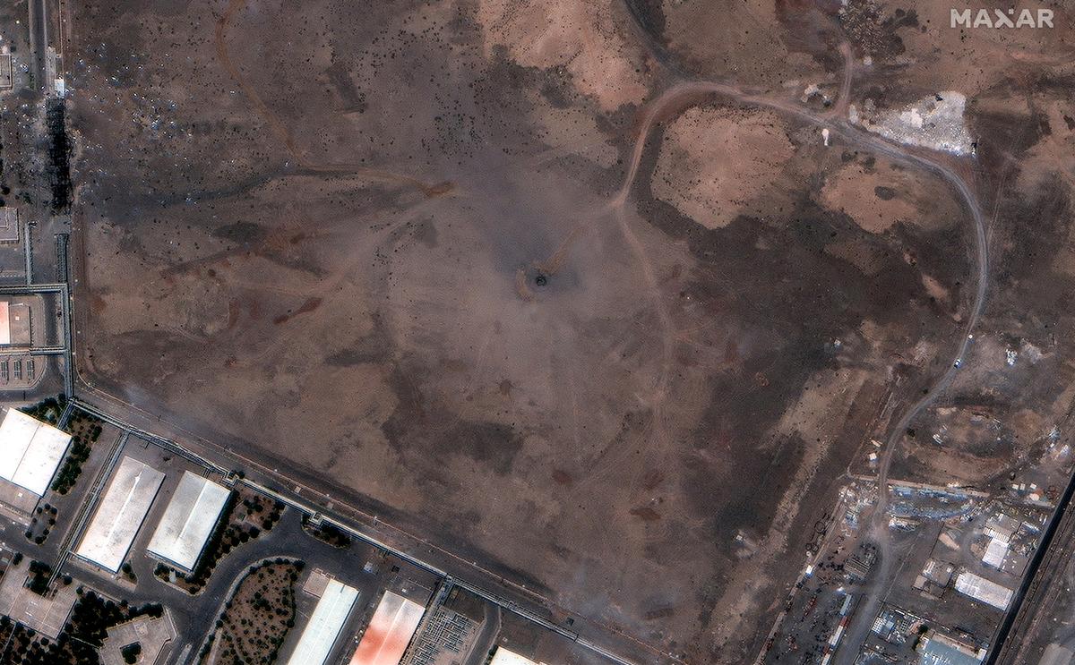 Satellite image shows a close up of a crater over the underground facility of Natanz Enrichment Facility, after it was hit by U.S. airstrikes, near Natanz, Iran, June 22, 2025. Photo: Maxar Technologies via Reuters