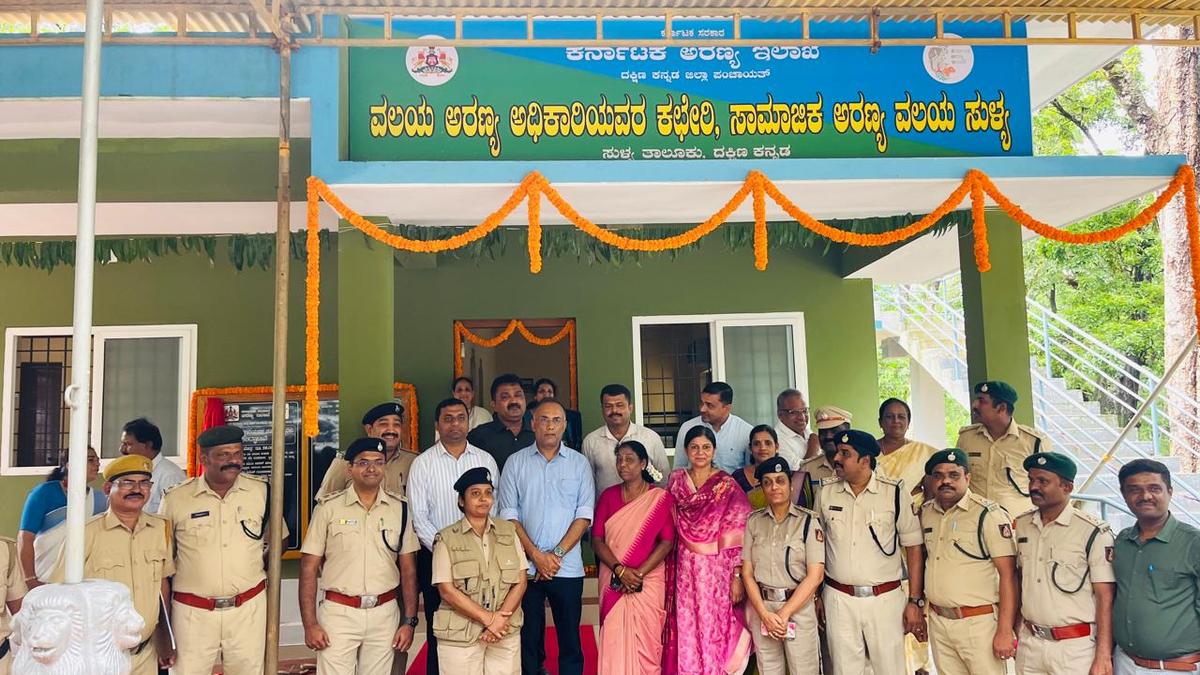 Minister Dinesh Gundu Rao bats for simplification of building ...