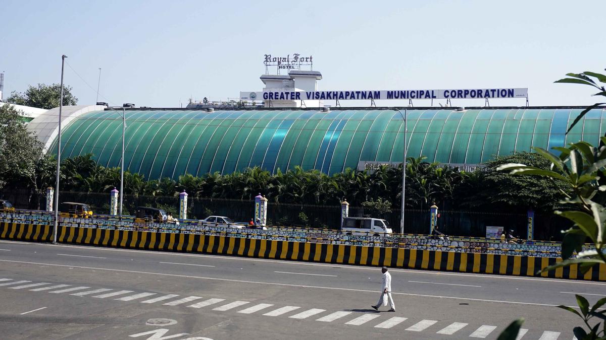 Visakhapatnam: GVMC embarks on task of settling 719 pending High Court cases