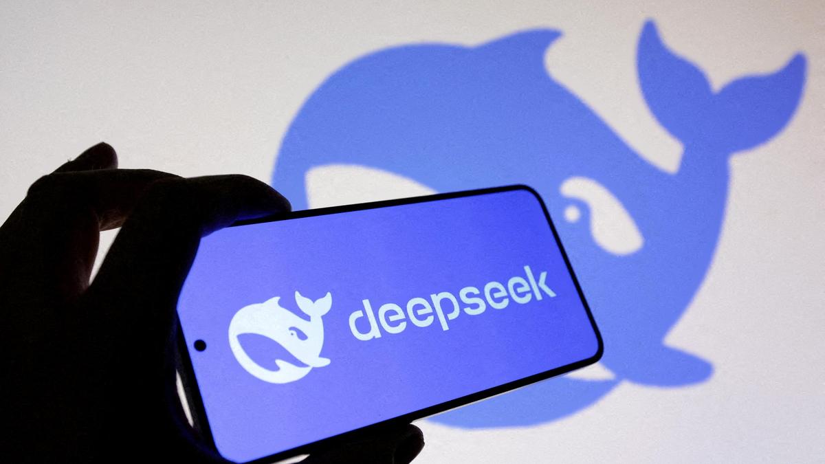 DeepSeek Seeks $300M at $10B Valuation