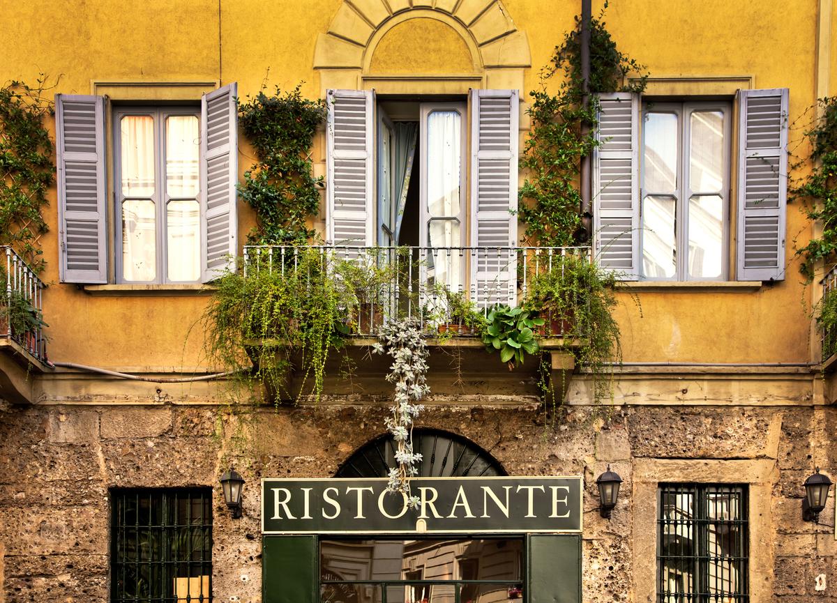 A restaurant in Italy.