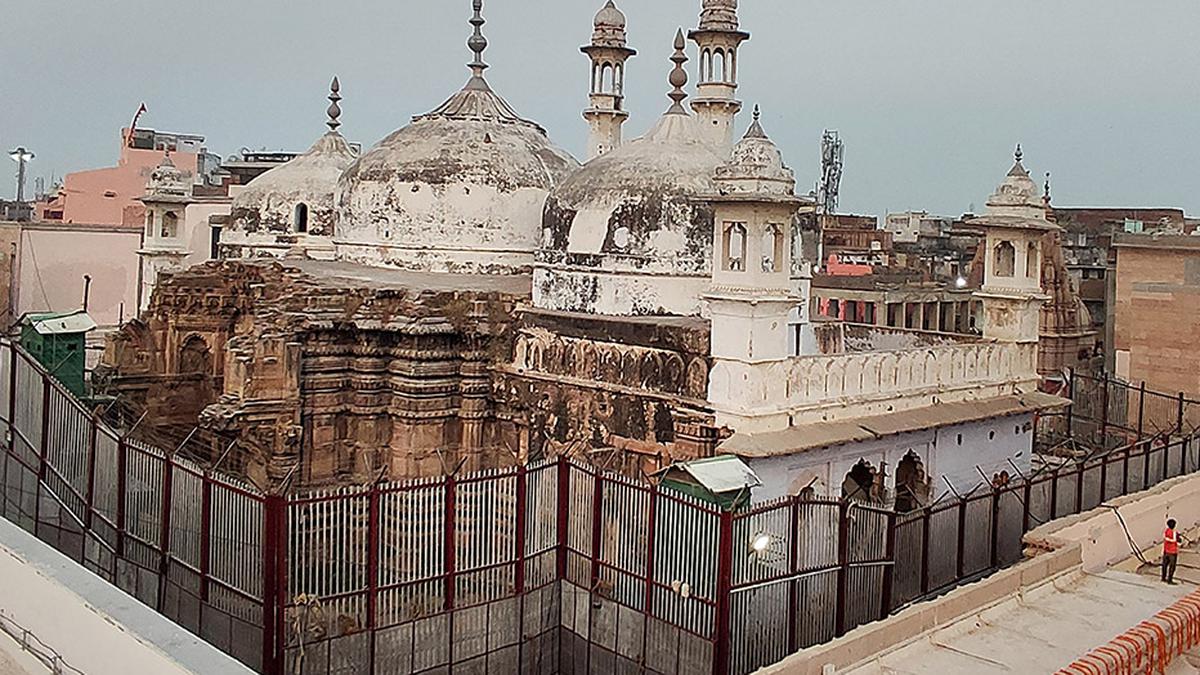 Gyanvapi mosque survey report not ready, Commission to seek more time from court