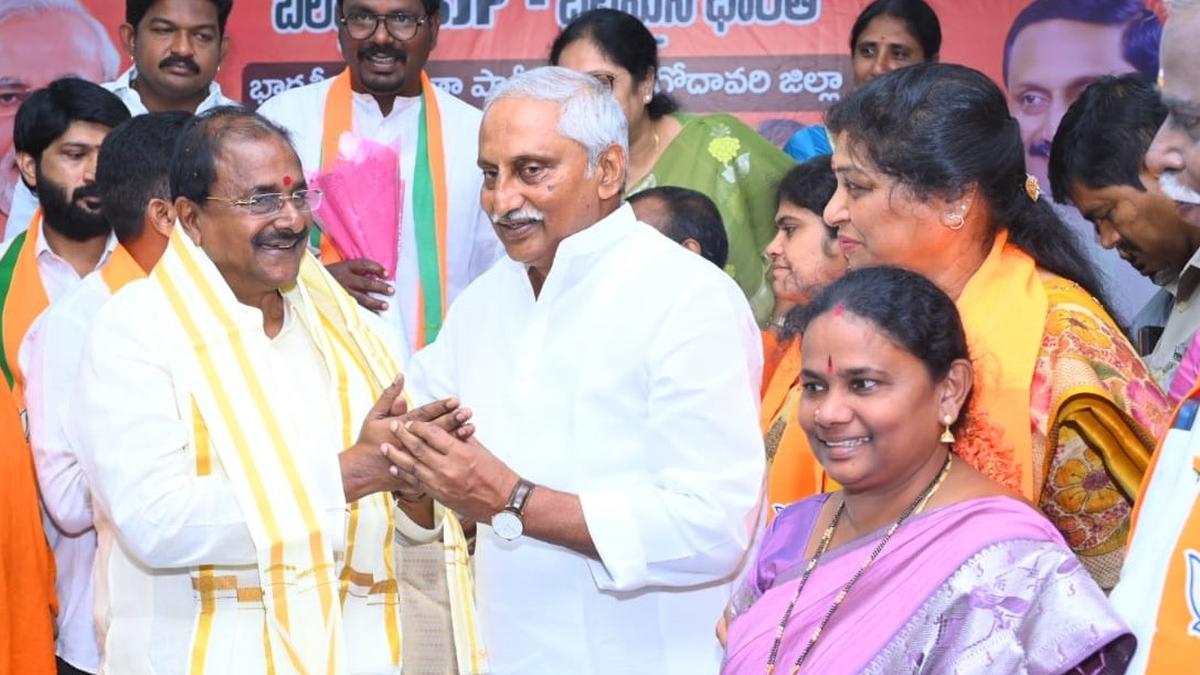 Telugu States should wage joint legal battle for share of Krishna, Godavari river waters, say BJP leader