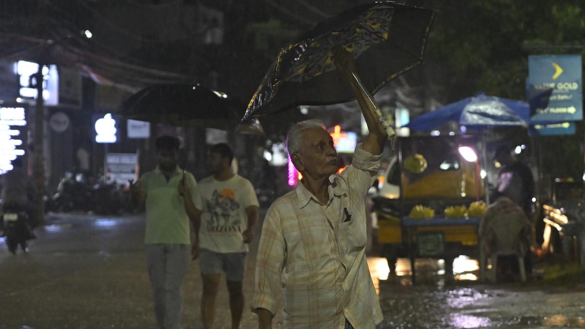 Prepare for heavy rain, floods in Hyderabad, CM Revanth tells officials