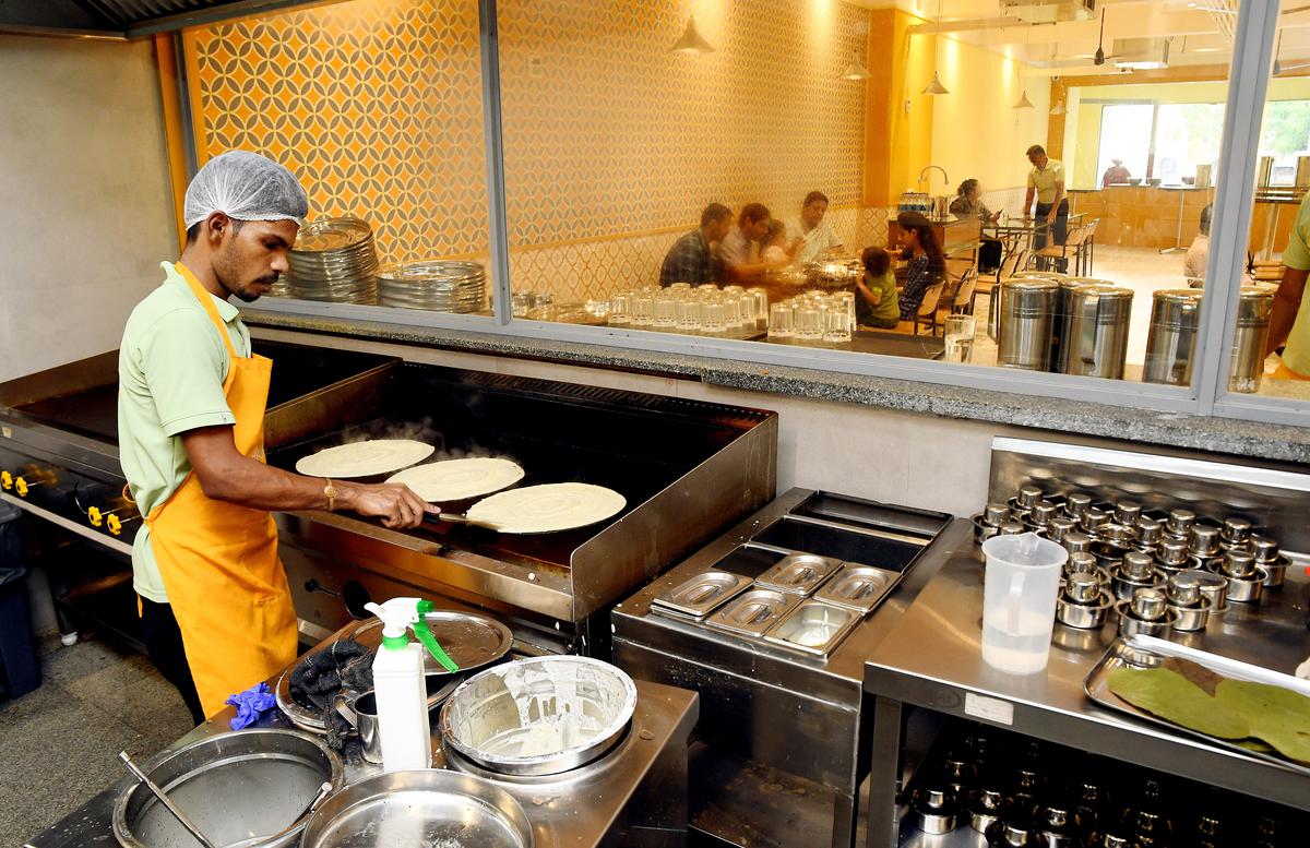 Freshly made dosas at Cafe Pramadham.