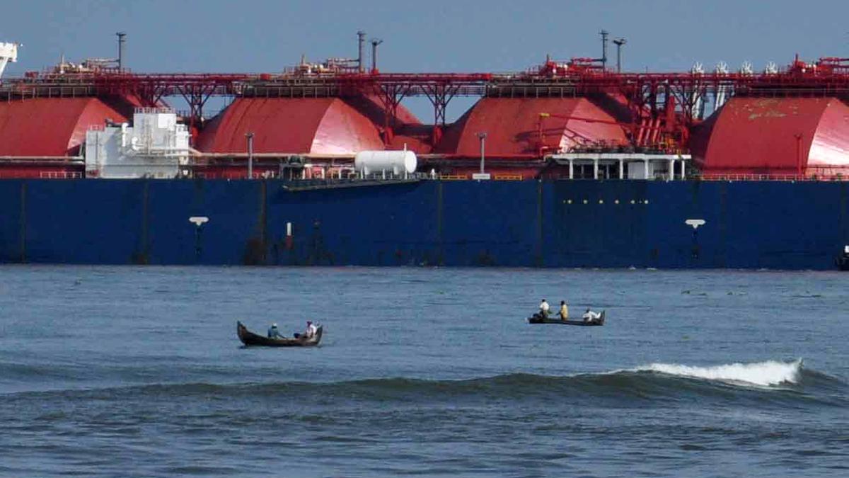 Russia defaults on LNG supplies to India