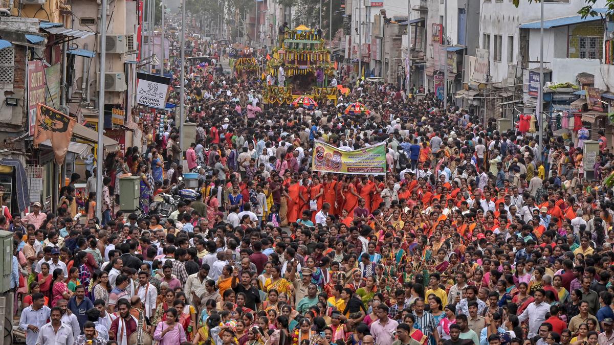 Pomp and gaiety mark Sri Jagannath Rath Yatra celebrations in ...