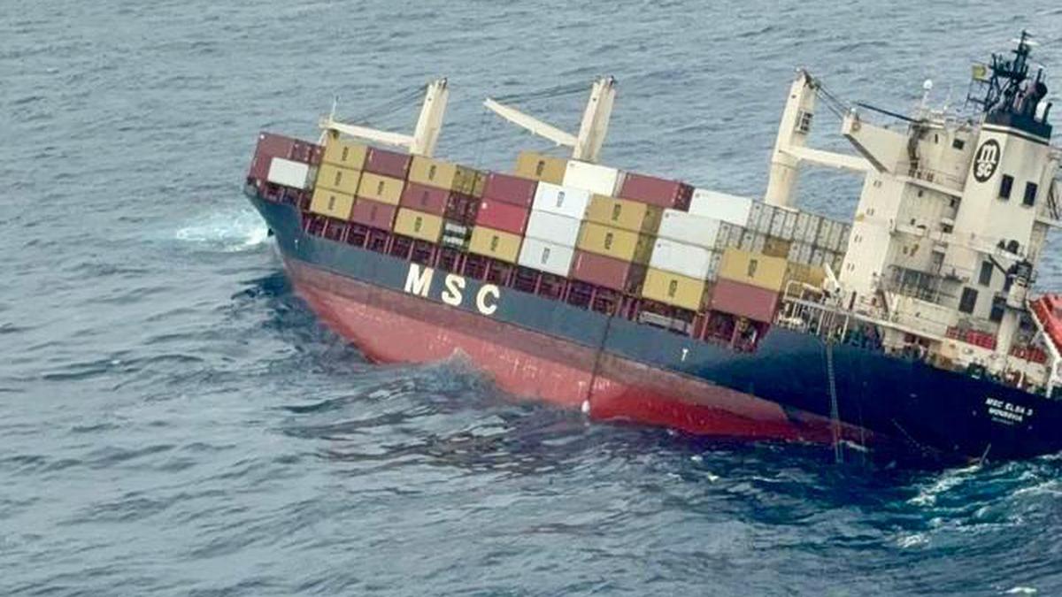 MoD confirms sinking of Liberian ship off Kochi coast with 640 containers, including 13 with hazardous cargo