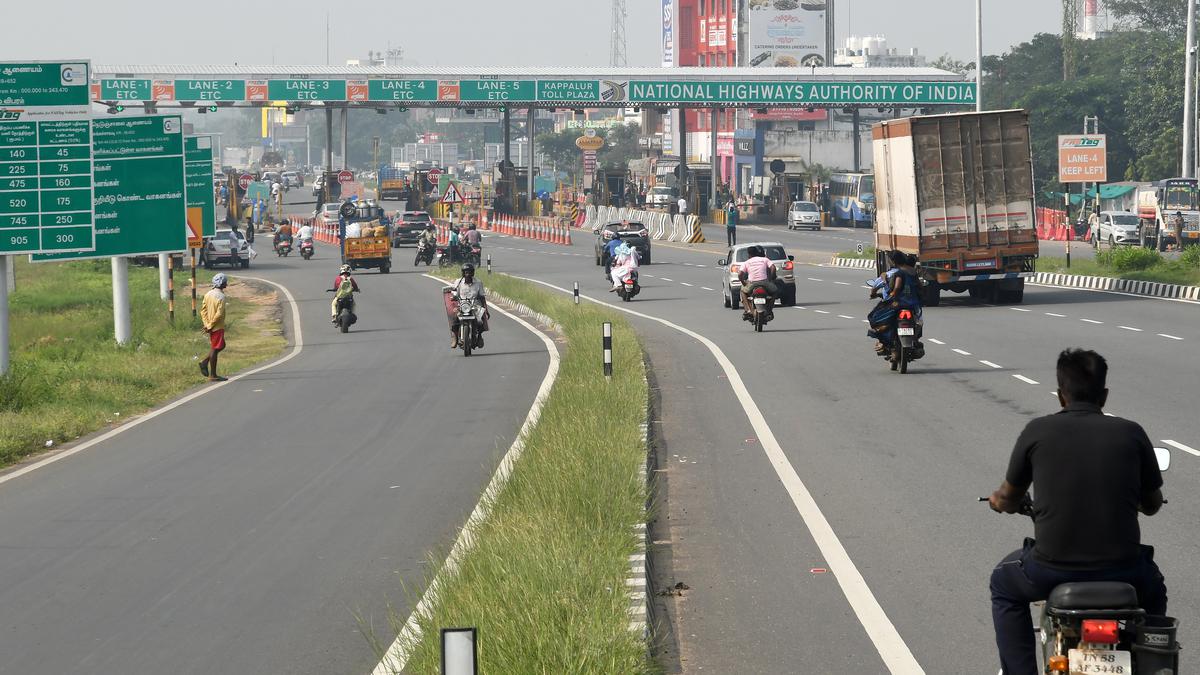 T.N. Chamber of Commerce demands rollback of toll fee hiked by NHAI at 29 toll plazas in State