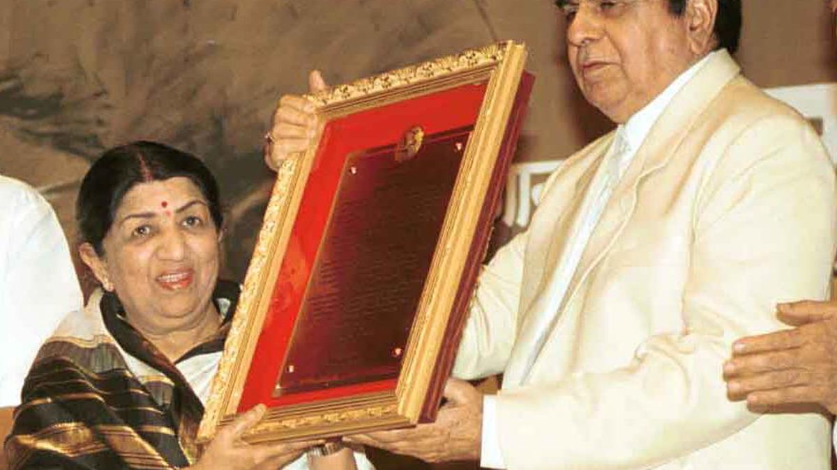 Oscars 2022: Lata Mangeshkar, Dilip Kumar left out of 'In Memoriam' segment