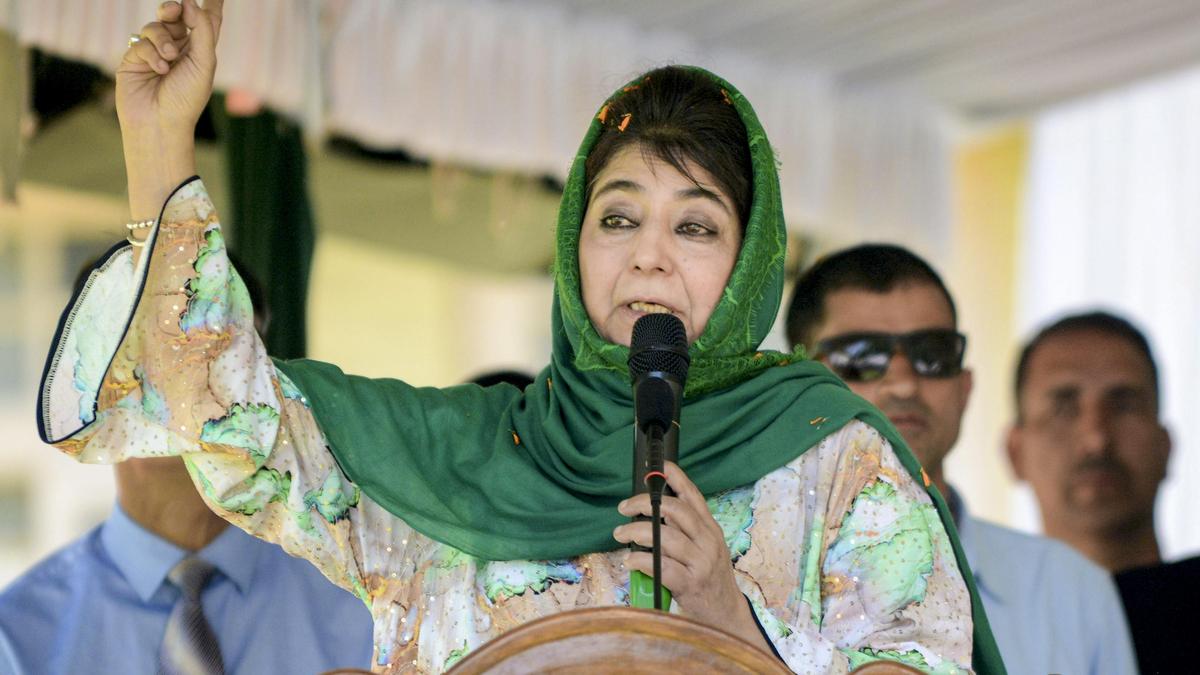 Mehbooba Mufti writes to J&K leaders, calls for Ladakh-like united outreach to PM, HM