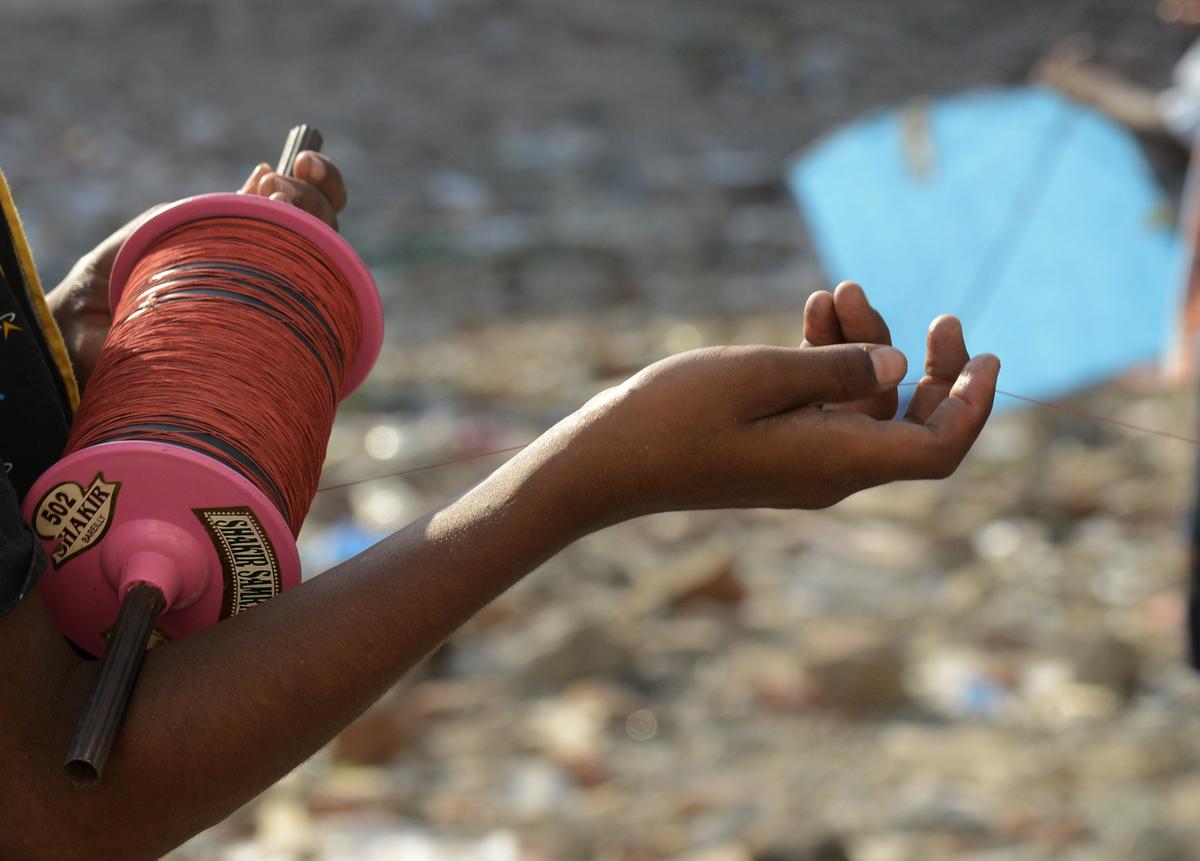 Two persons, including two-year-old child, injured by manja thread in  Vyasarpadi - The Hindu