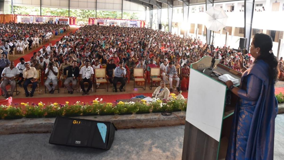 Maperum Tamil Kanavu programme held in Salem