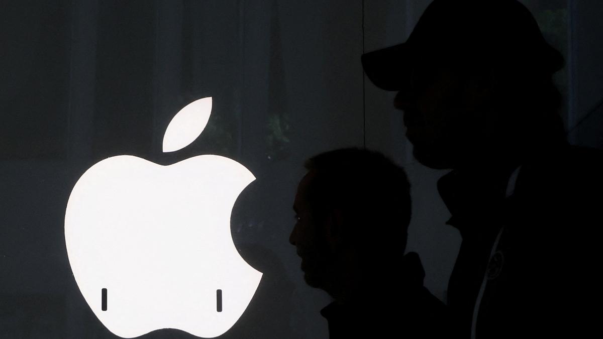 Apple under pressure to shine during WWDC 2025 after Siri AI stumble