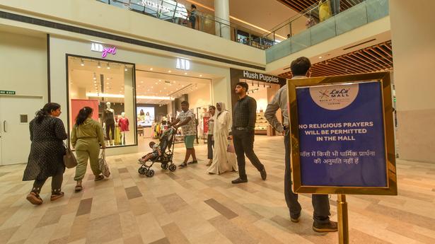 No non-Muslims offered namaz in Lucknow’s Lulu
mall, clarify police