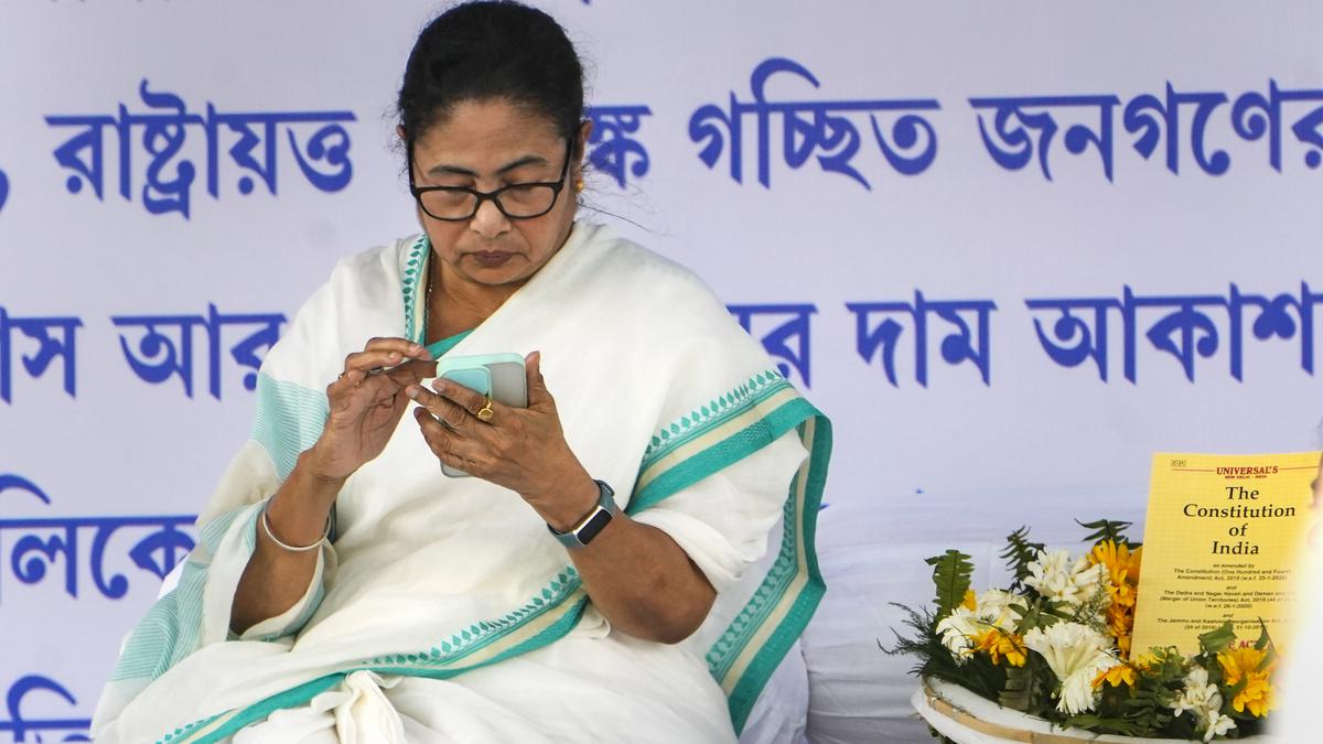 Mamata Banerjee starts two-day dharna to protest Centre's alleged 'discrimination' against West Bengal