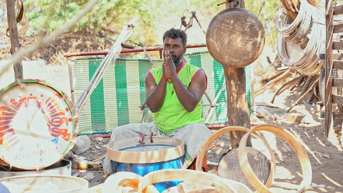 The traditional art form involves playing the drum called parai, made with wood and a stretched animal membrane. The traditional art form involves playing the drum called parai, made with wood and a stretched animal membrane.