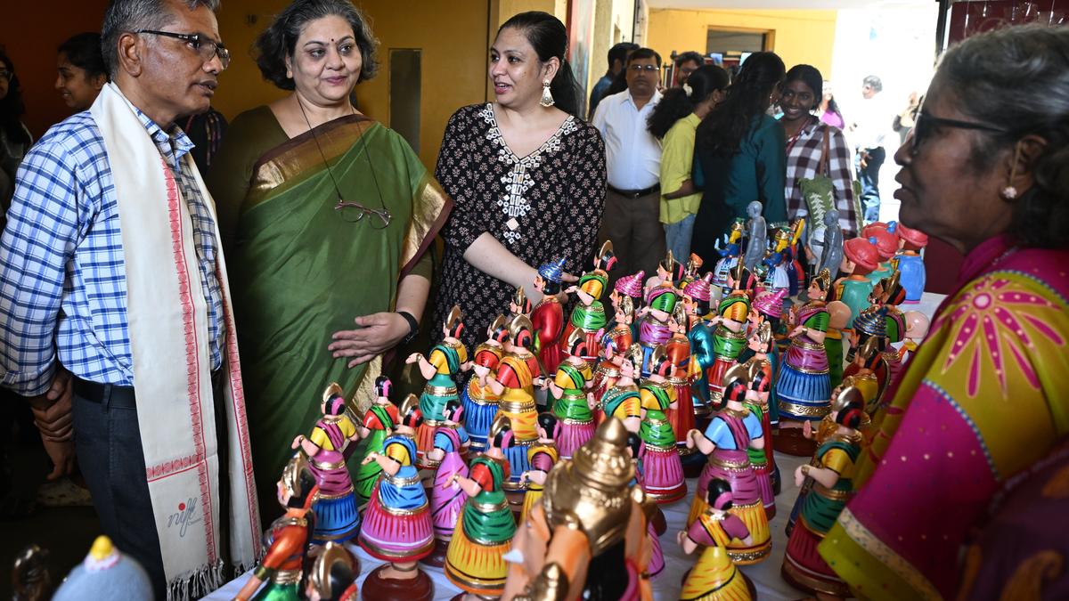 Local artisans shine at NIFT’s Pokkisham Craft Bazaar