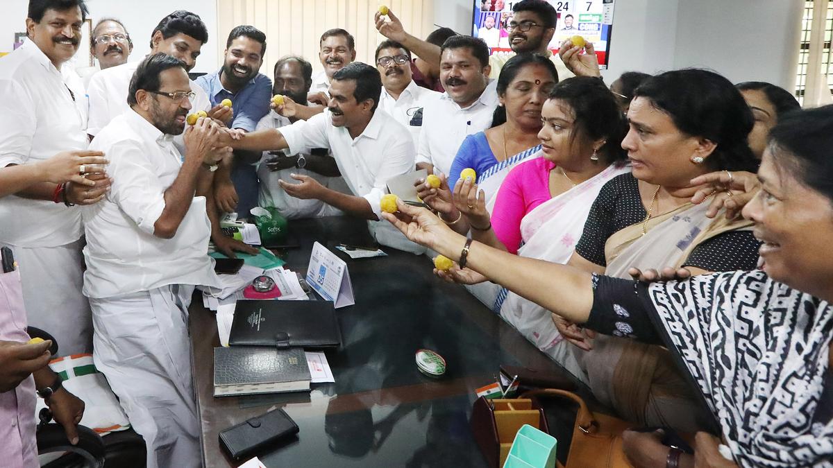 Congress, CPI(M) see a middle-of-the-road outcome in 2024 instead of a saffron wave