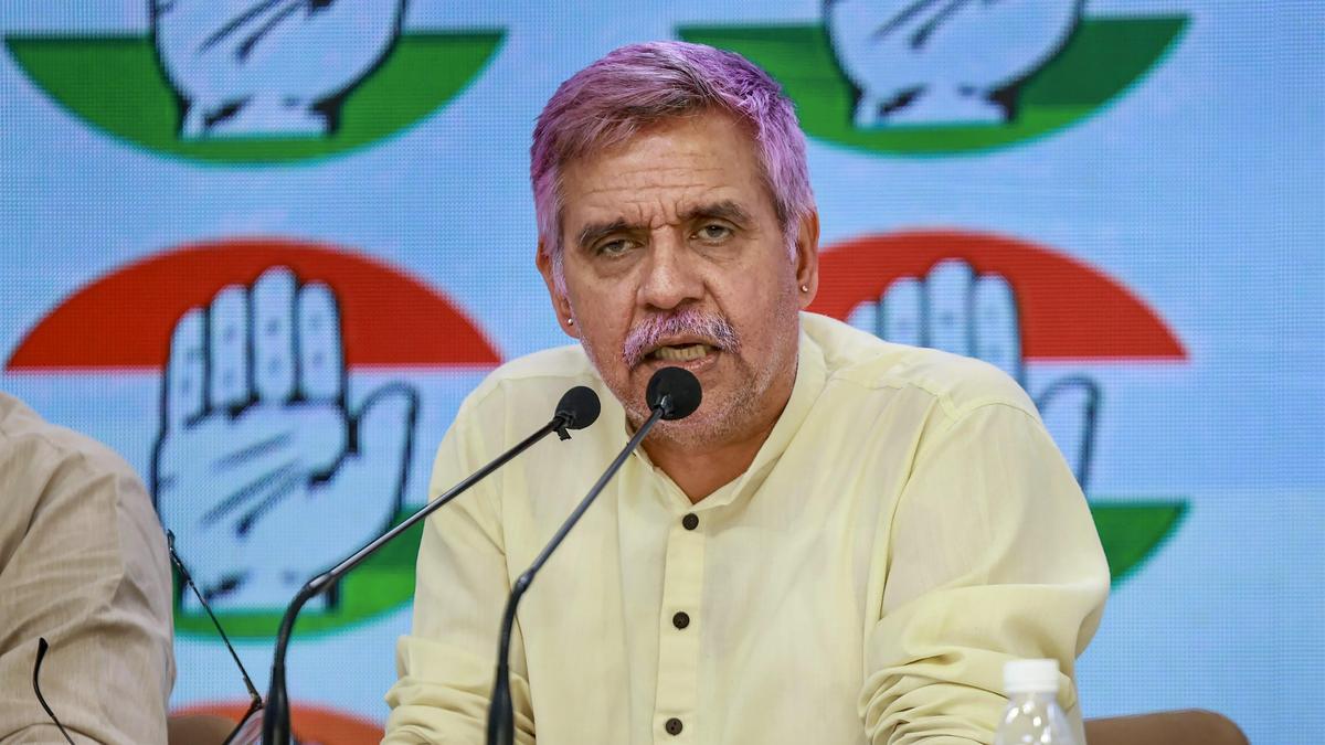 मनरेगा को हटाकर लोगों के अधिकार छीने जा रहे हैं: कांग्रेस