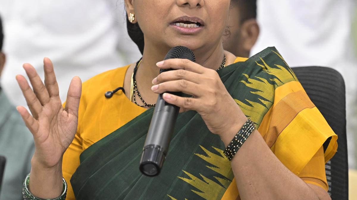 TRS name open for use, says Kavitha as she plans her new party launch