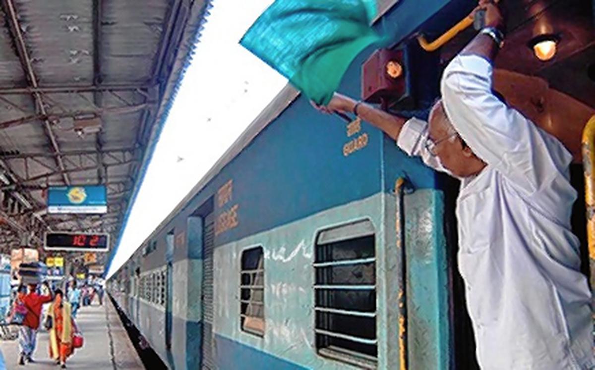 Former MP urges Railways for Puducherry-Kakinada link