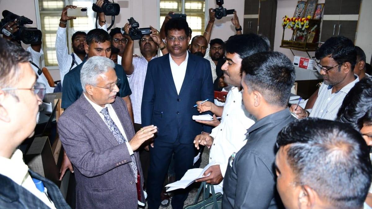 Lokayukta directs Kalaburagi officials to allot land for ex-servicemen on priority