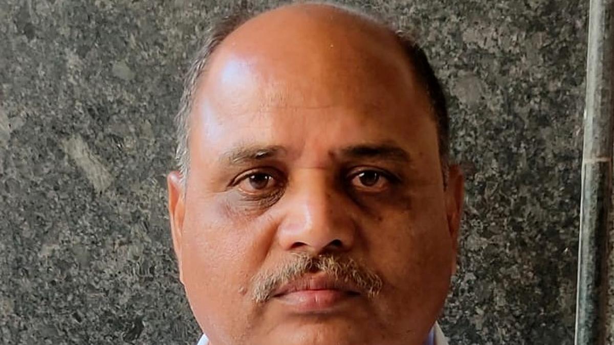 Tapal Ganesh seeks recovery of ₹884 crore from Obulapuram Mining Company of Gali  Janardhana Reddy for illegal ore extraction - The Hindu