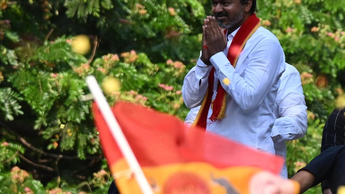 Vijay’s campaign draws huge crowd, brings city to a halt