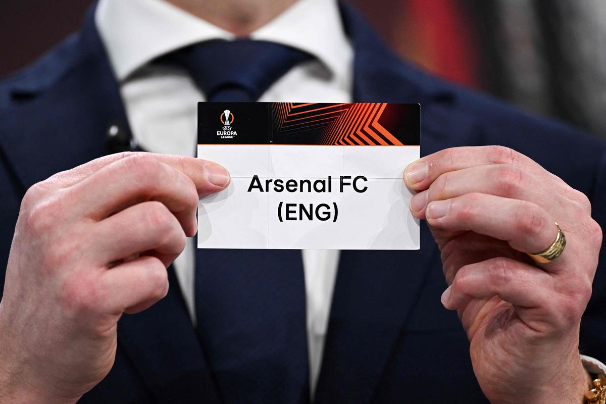 Europa League ambassador Hungarian former footballer Zoltan Gera shows the paper slip of Arsenal FC during the draw for the round of 16 of the 2022-2023 UEFA Europa League football tournament in Nyon, on February 24, 2023. 